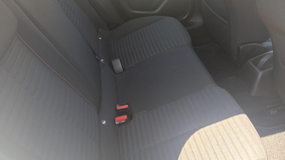 Peugeot 208 1.2 PureTech 100cv EAT8 5 porte Active Pack